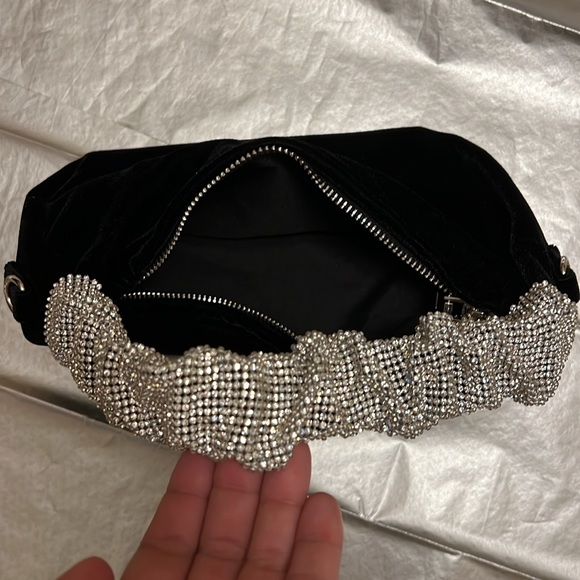 Going out bag - Picture 6 of 6